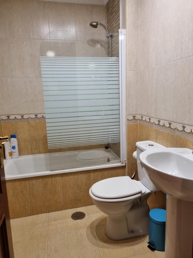 Апартаменты Piso Zona Hospital 6 Personas Овьедо Экстерьер фото