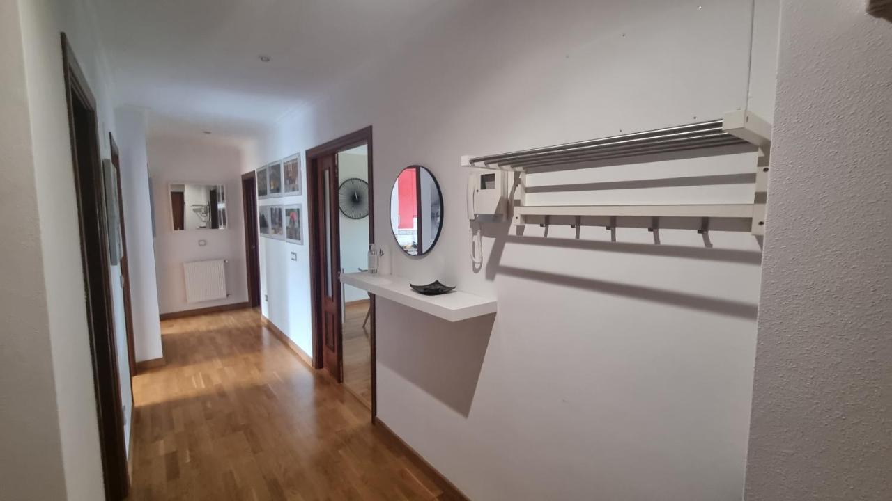 Апартаменты Piso Zona Hospital 6 Personas Овьедо Экстерьер фото